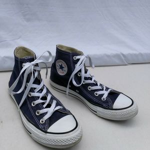 Converse high tops in Indigo